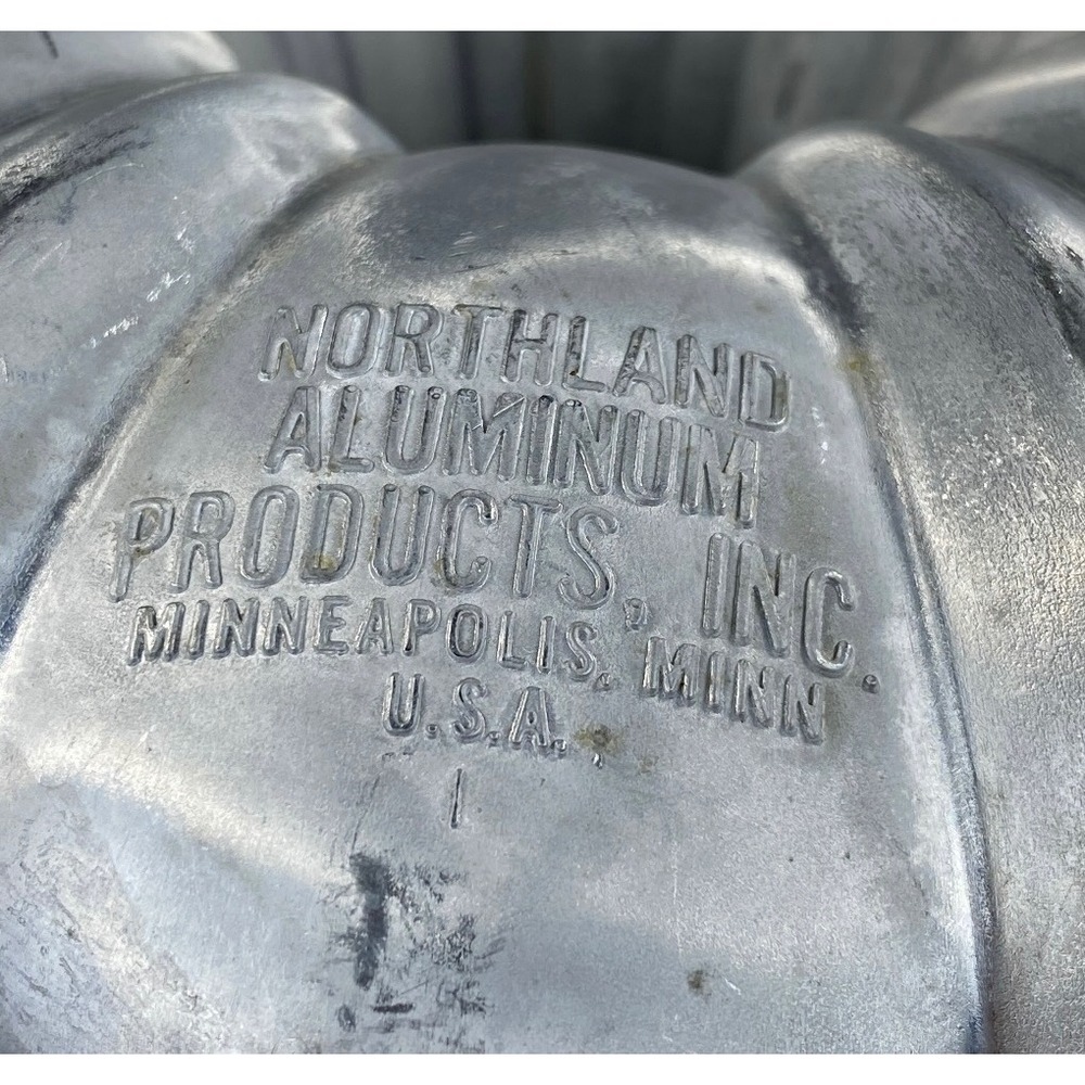 Bundt Cake Pan Northland Aluminum Original Bundt Trademark USA Vintage - Picture 6 of 6